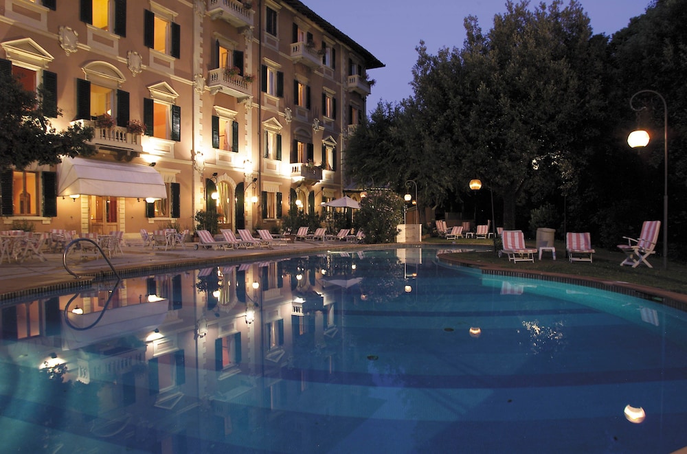Grand Bellavista Palace 5/50