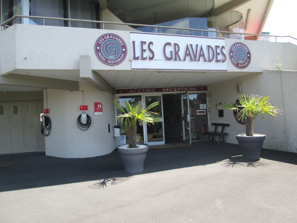 HOTEL LES GRAVADES 3/38