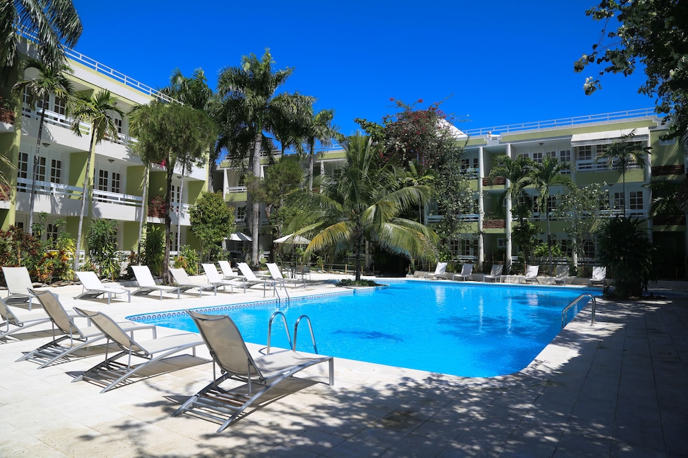 Terra Linda Resort 47/50