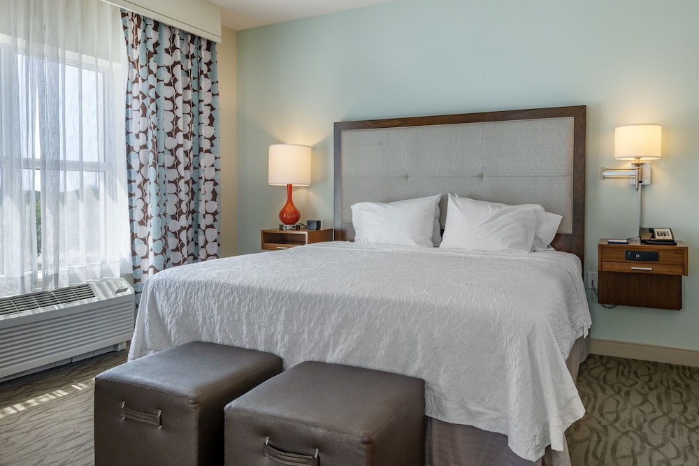 Hampton Inn and Suites Vero Beach Downtown 9/45