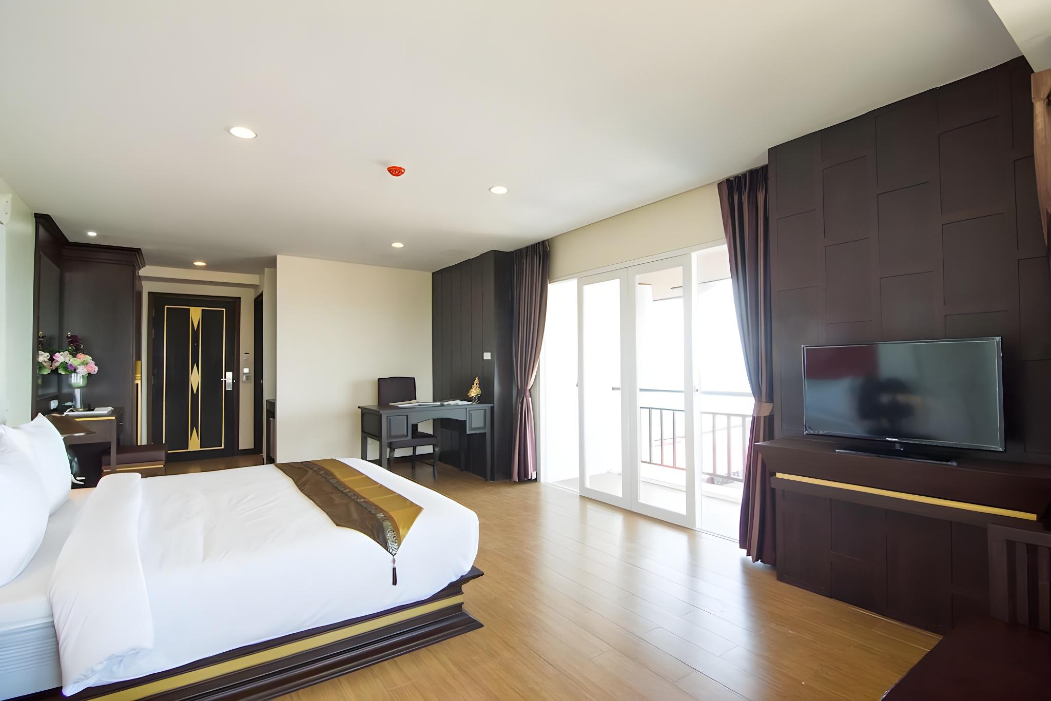 Heritage, Suite, Beach Front