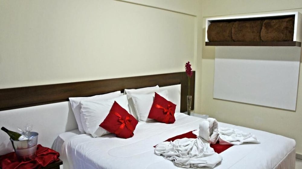 Bandeira Iguassu Hotel 12/31