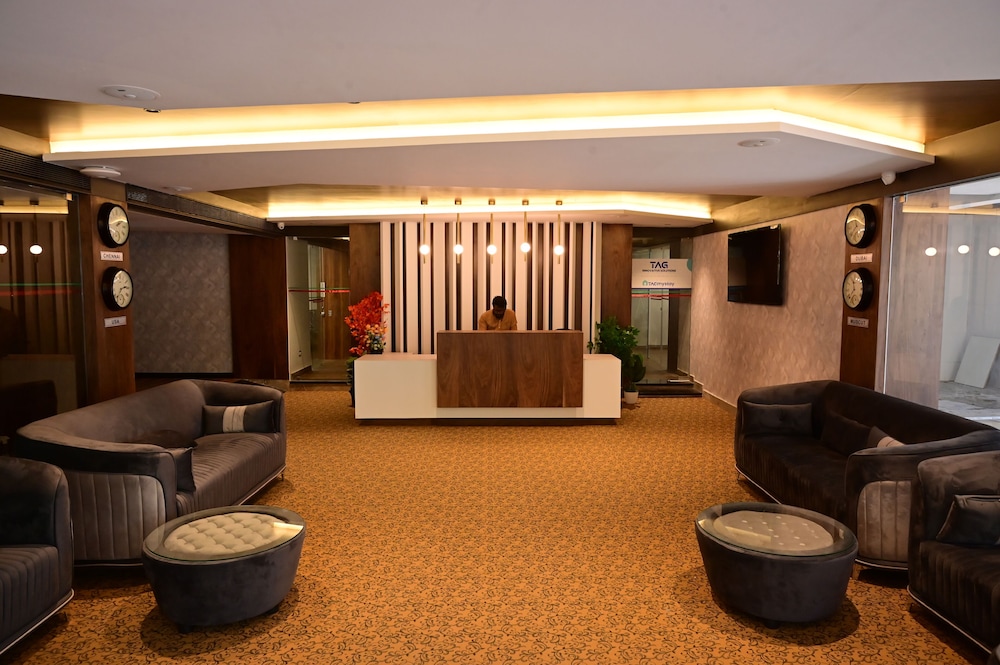 Grand One Tower 14/16