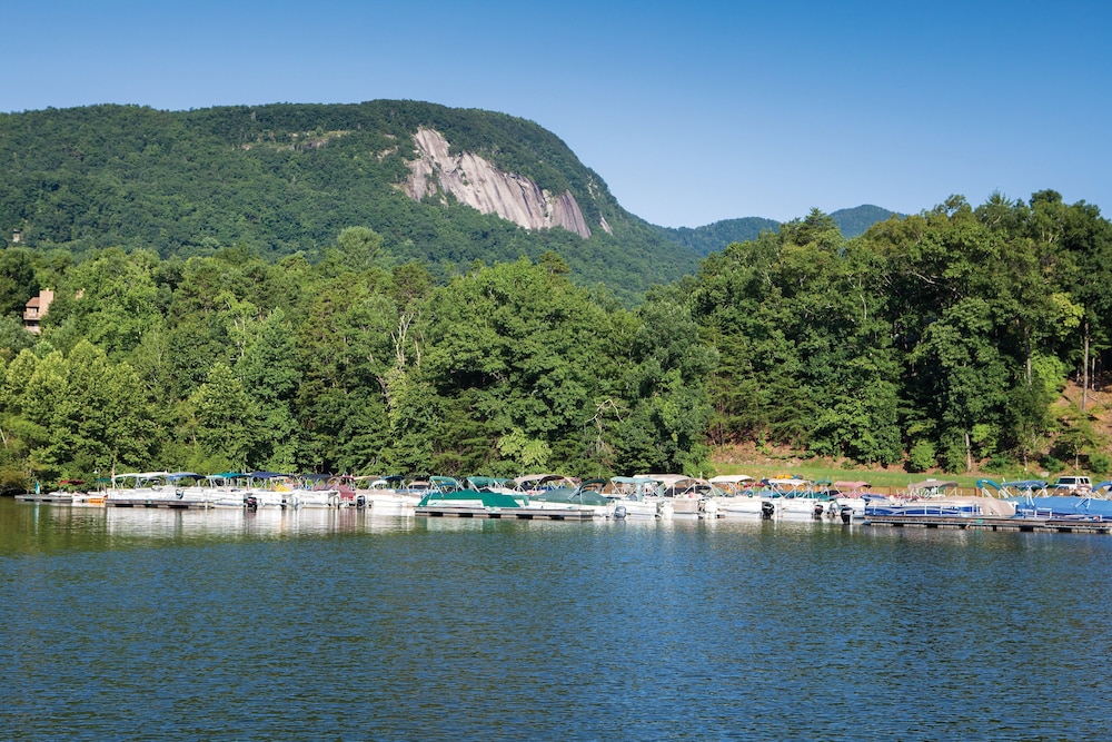 Club Wyndham Resort at Fairfield Mountains 49/50
