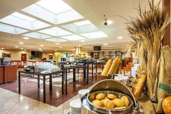 Ramada by Wyndham Sofia City Center 16/29