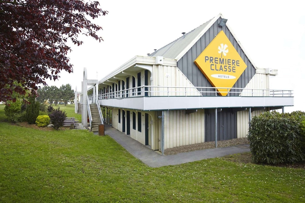 PREMIERE CLASSE TARBES - BASTILLAC 33/37