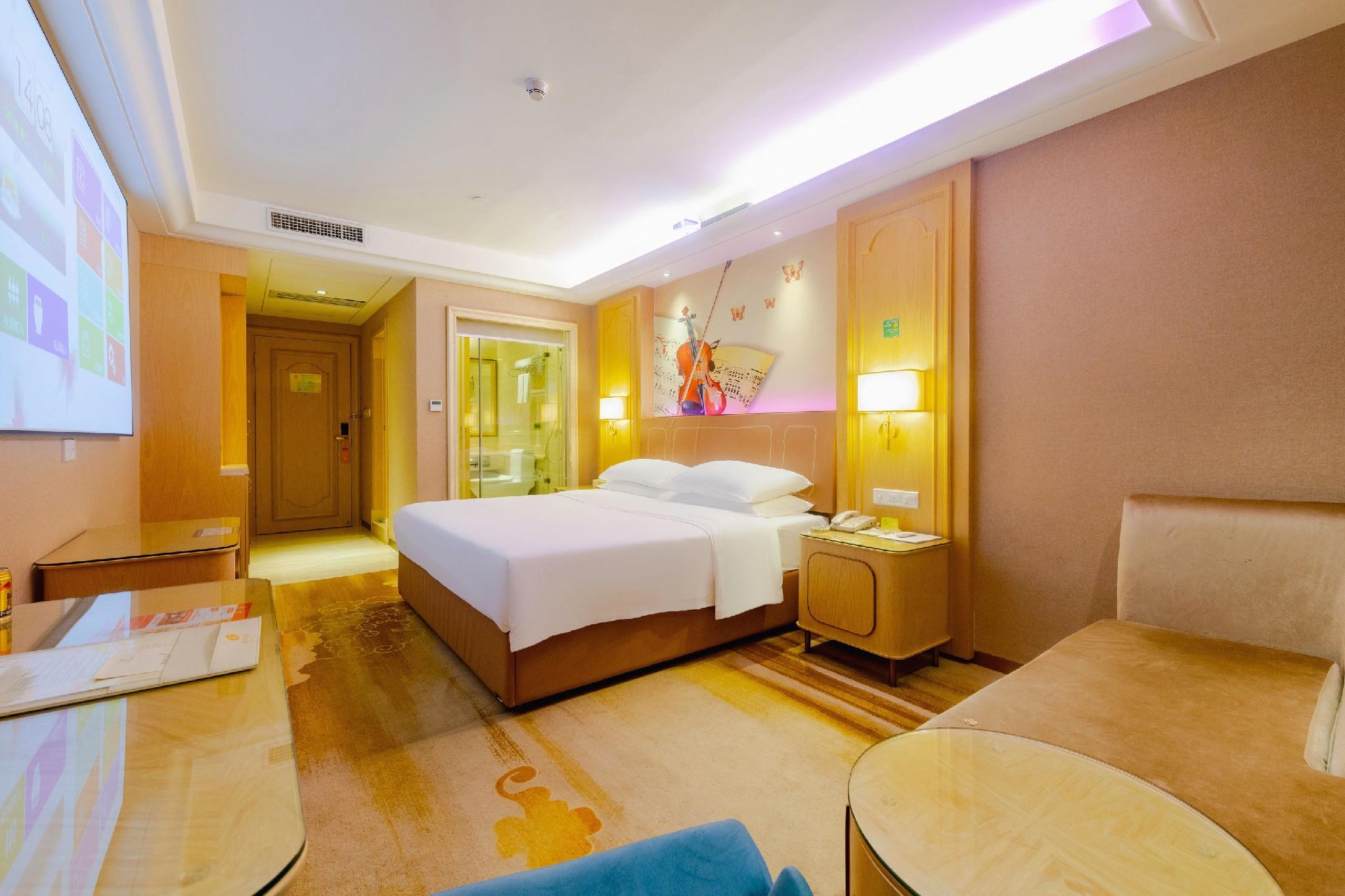 Vienna Hotel (Shenzhen Buji Metro Station) 20/37