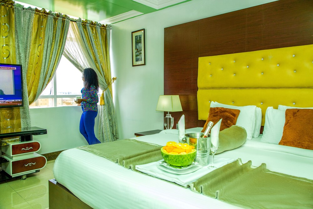 Swiss Spirit Hotel And Suites Danag 10/52