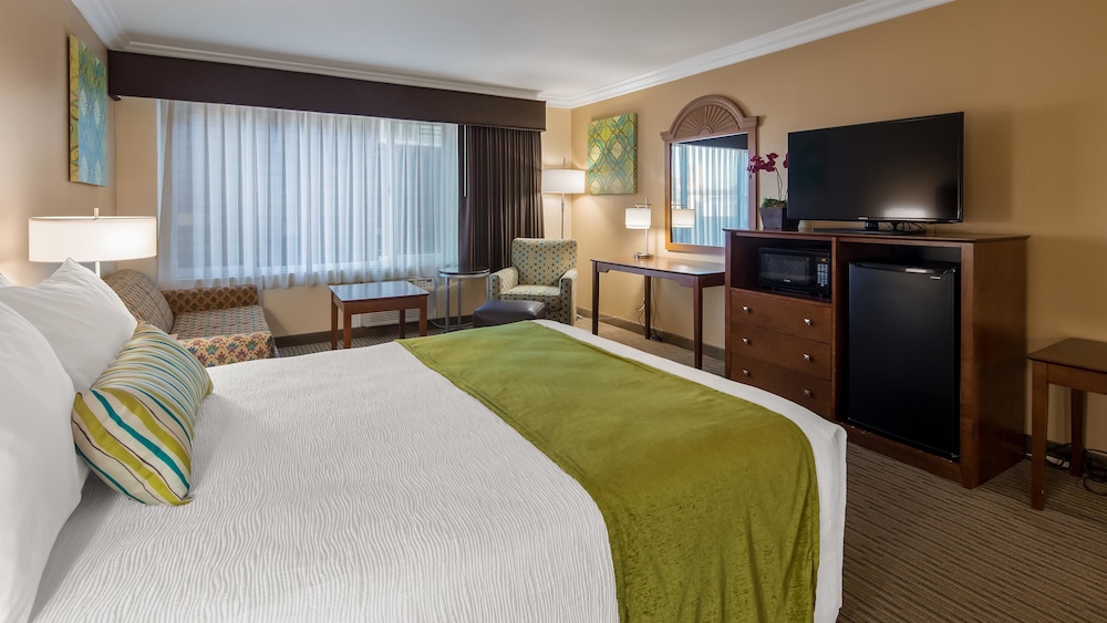 Best Western Harbour Inn & Suites 11/36