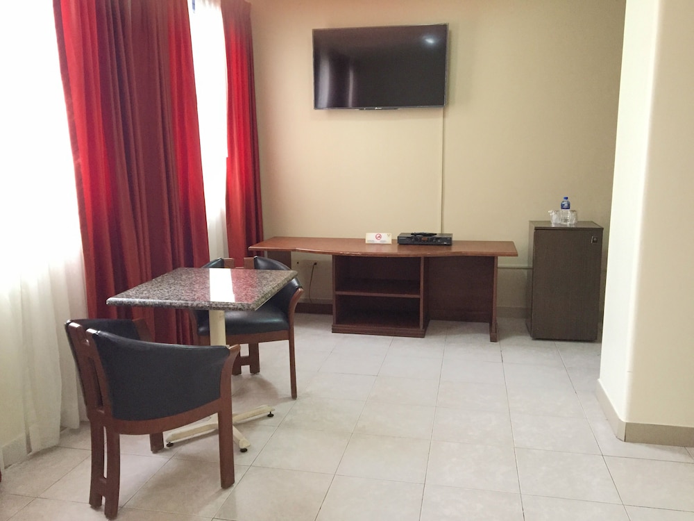 Las Penas Hotel 55/60