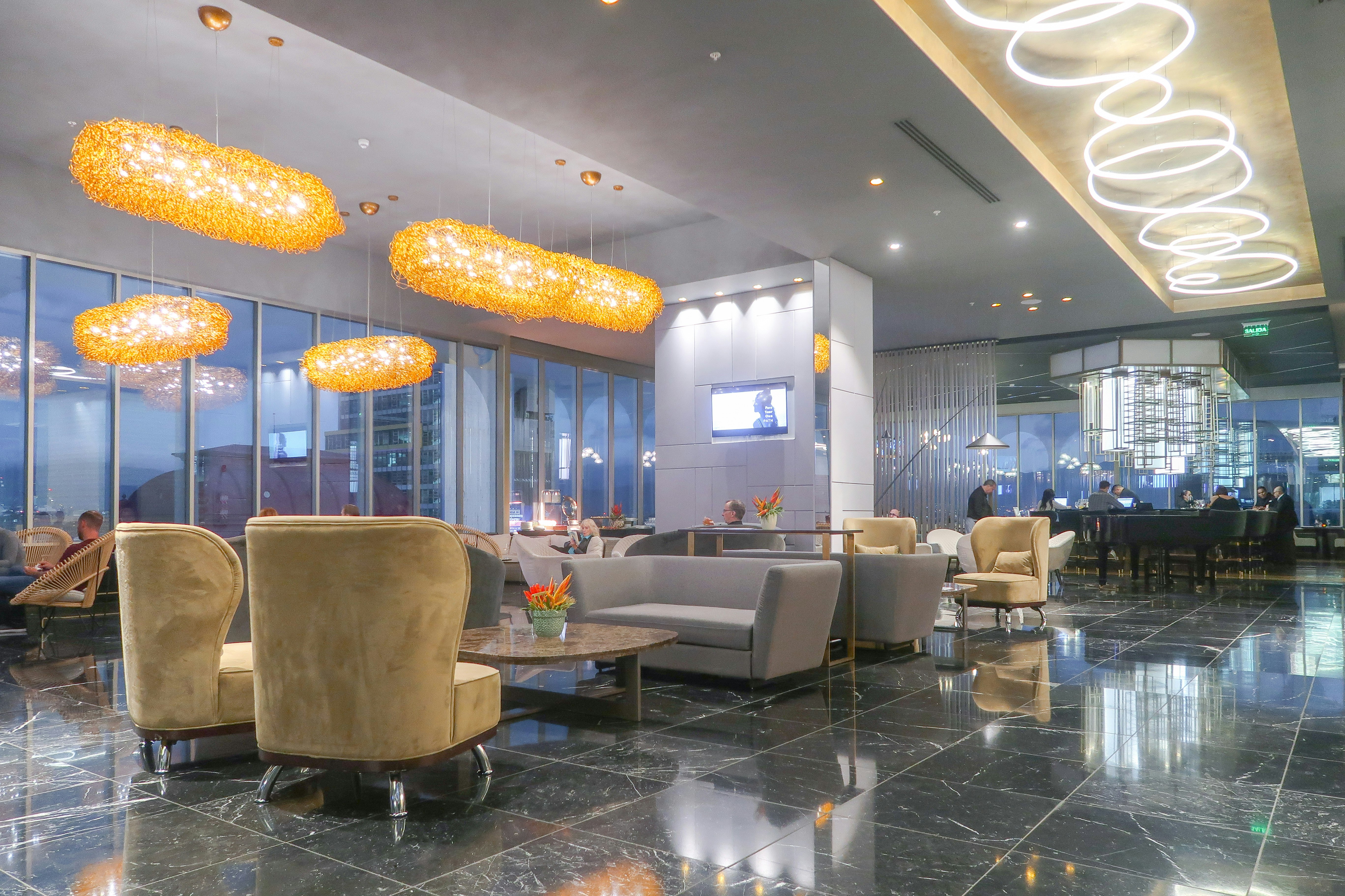 Gran Hotel Costa Rica Curio Collection by Hilton 11/48