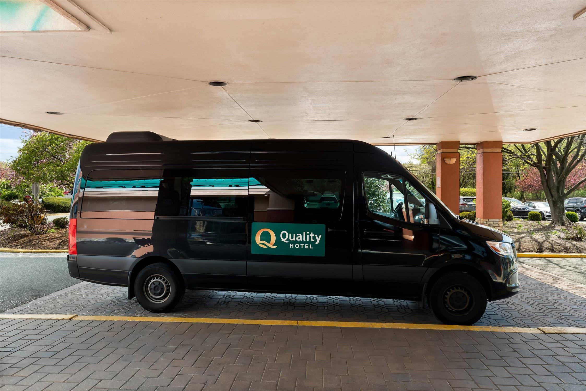 Quality Hotel Philadelphia Airport 23/27