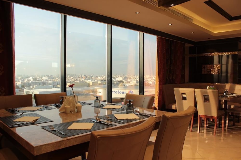 بلاتينيوم السبعين للأجنحة الفندقية(Platinum Seventy Serviced Apartments) 45/61