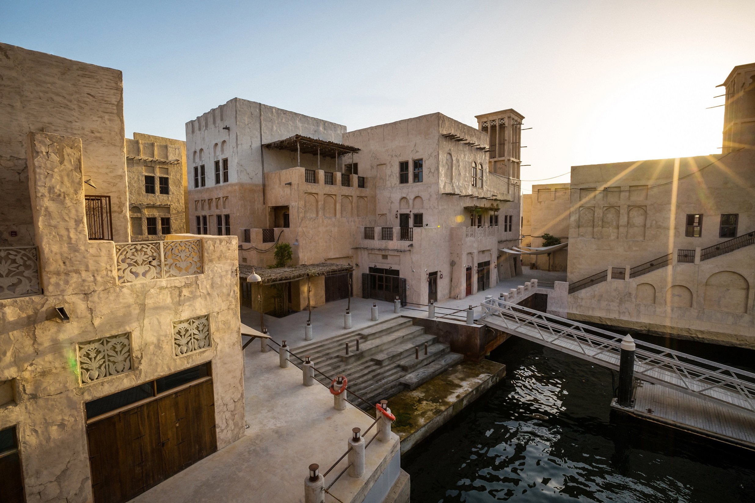 Al Seef Heritage Hotel Dubai Curio Collection By Hilton 10/27