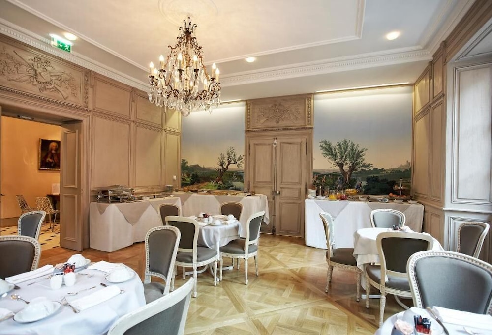 Hotel Le Bouclier D Or And Spa 31/41