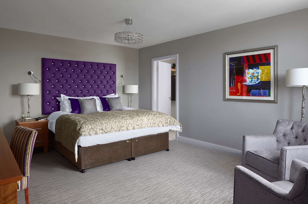 Clayton Hotel Dublin Airport Central 23/72