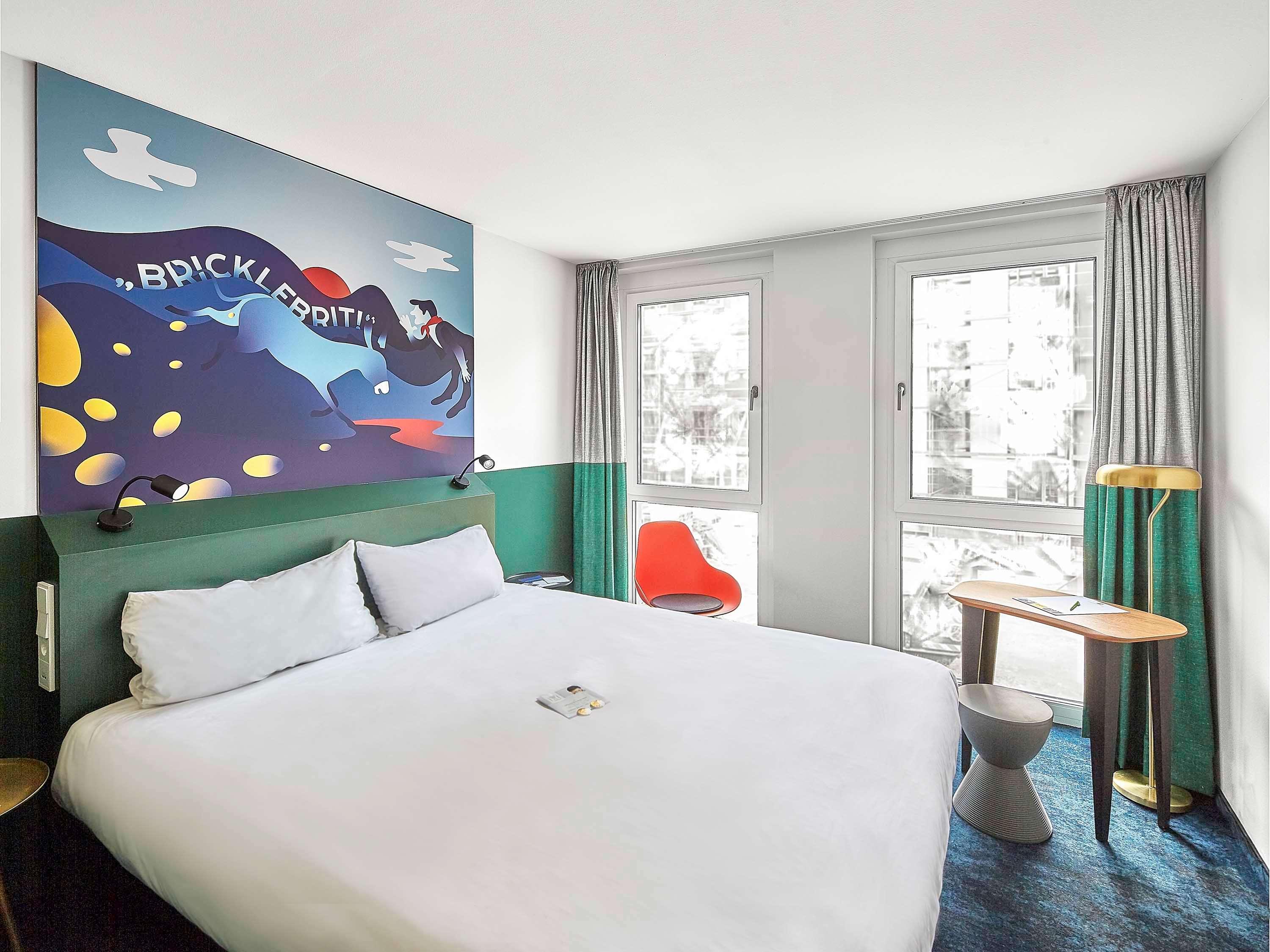 Standard, Twin Beds