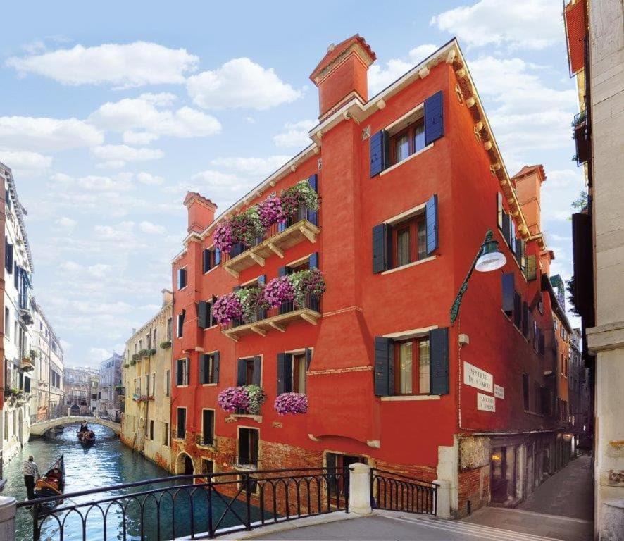 Hotel Mercurio 2/56
