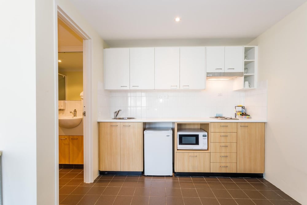 Perth Ascot Central Apartment Hotel 20/68