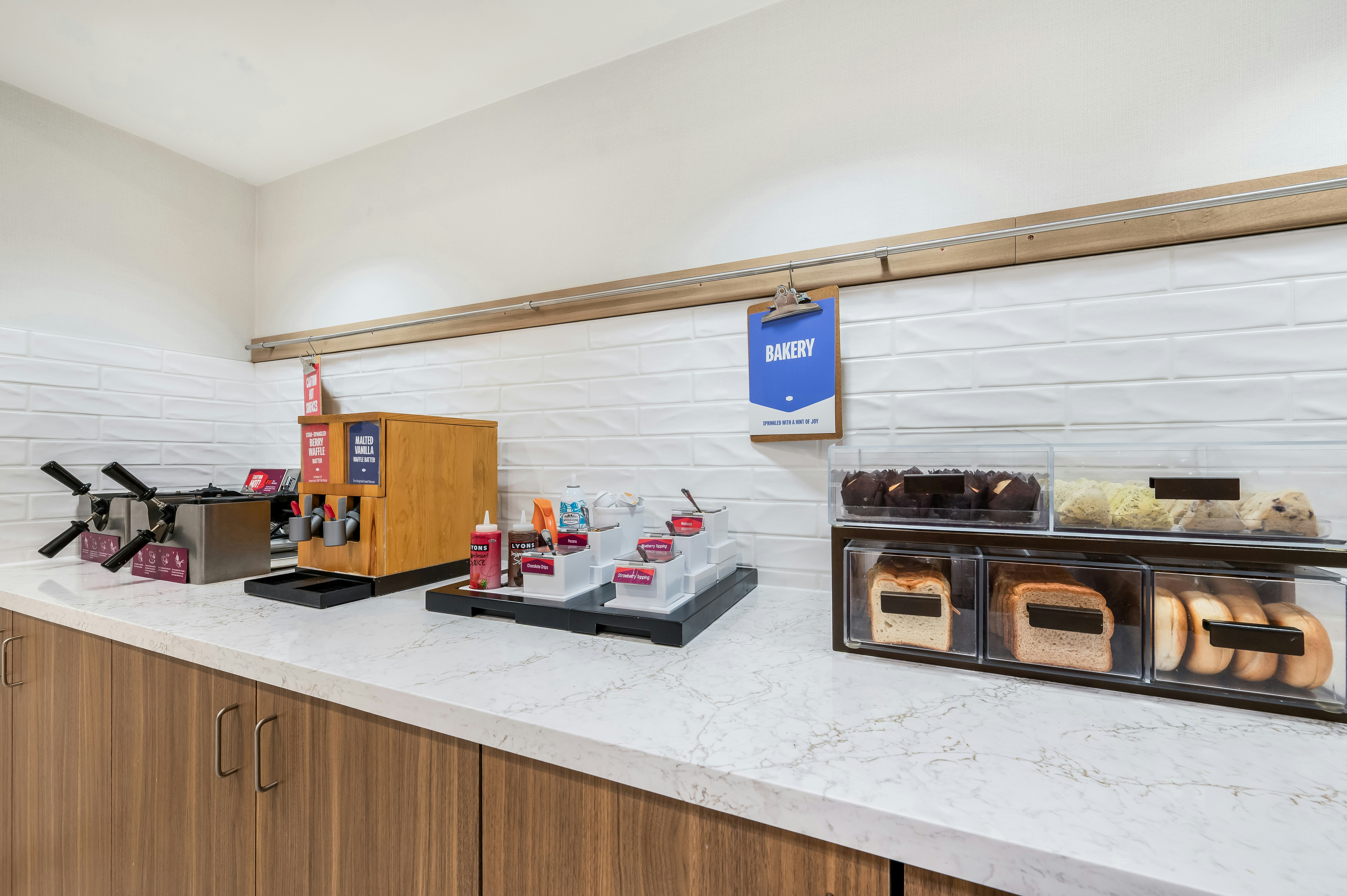 Hampton Inn White River Junction 75/81