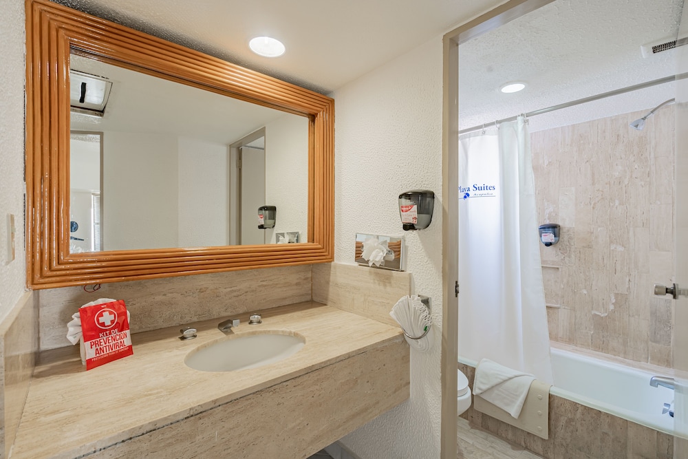 Playa Suites Acapulco 23/64