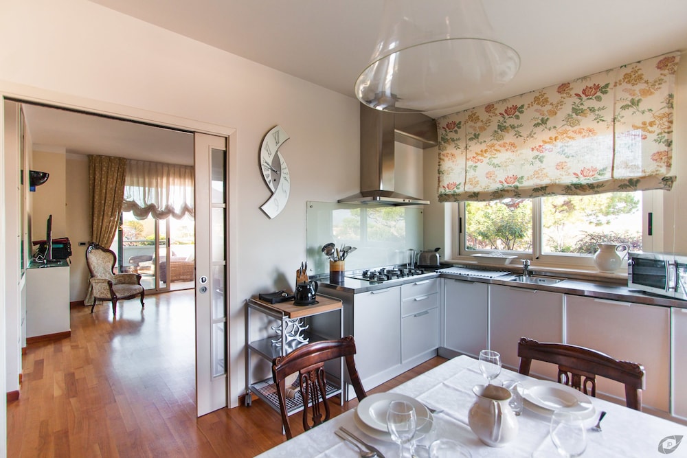 Verdeluna Aparthotel 34/48