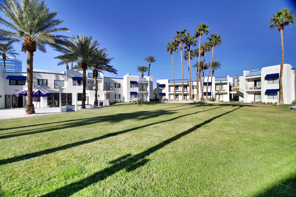 Serene Vegas Boutique Hotel 47/50