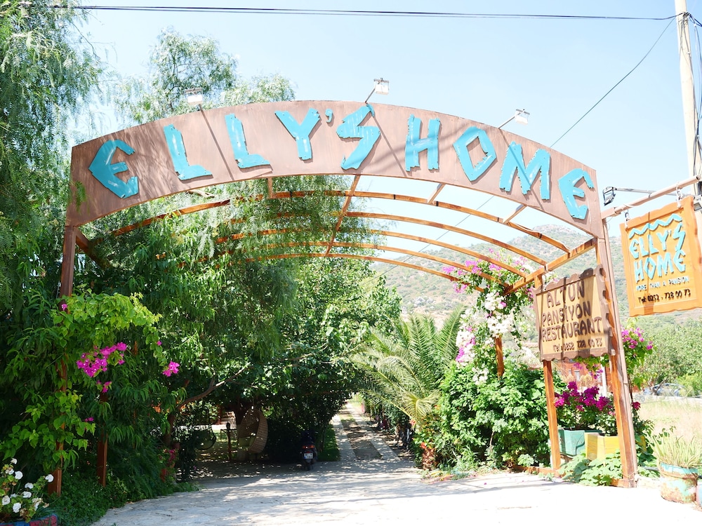 Elly's Home 61/73
