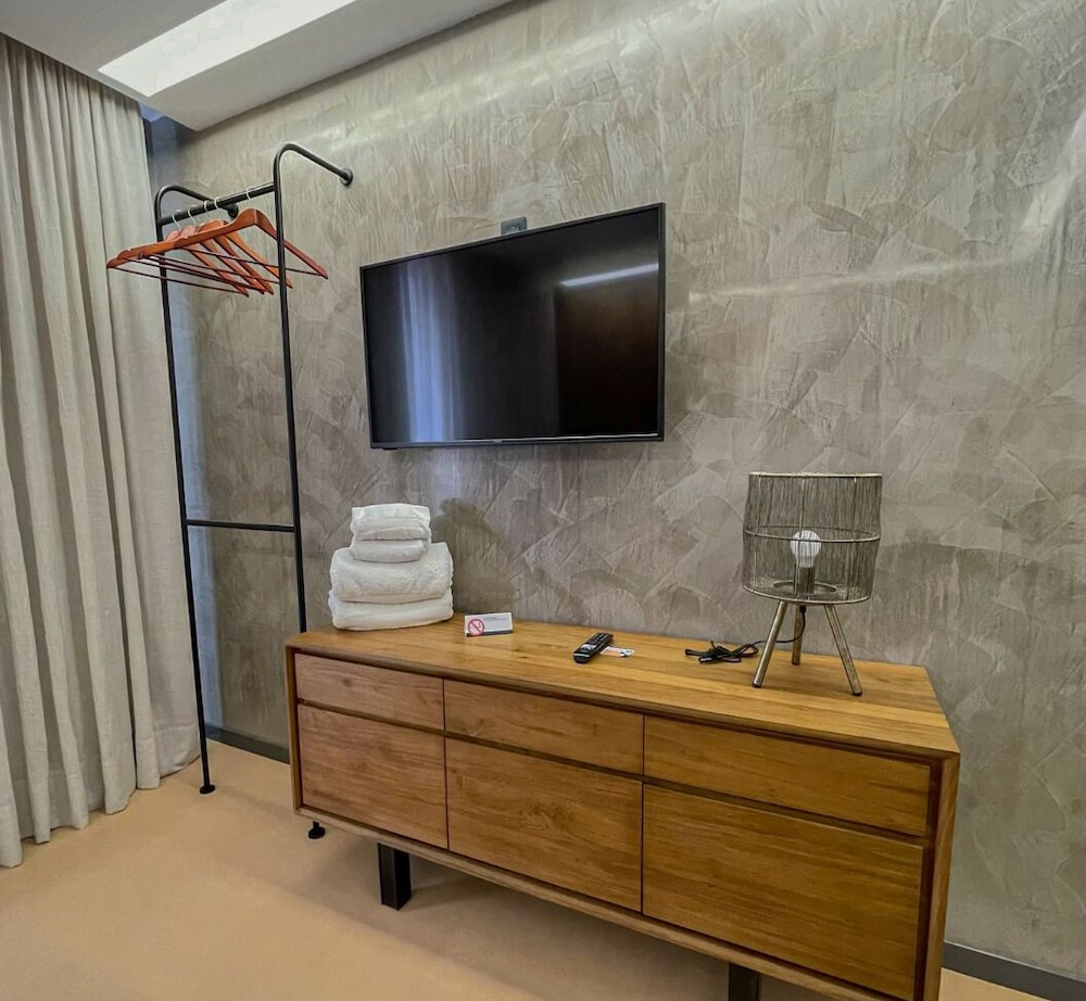 Gran Marina Suites 60/67