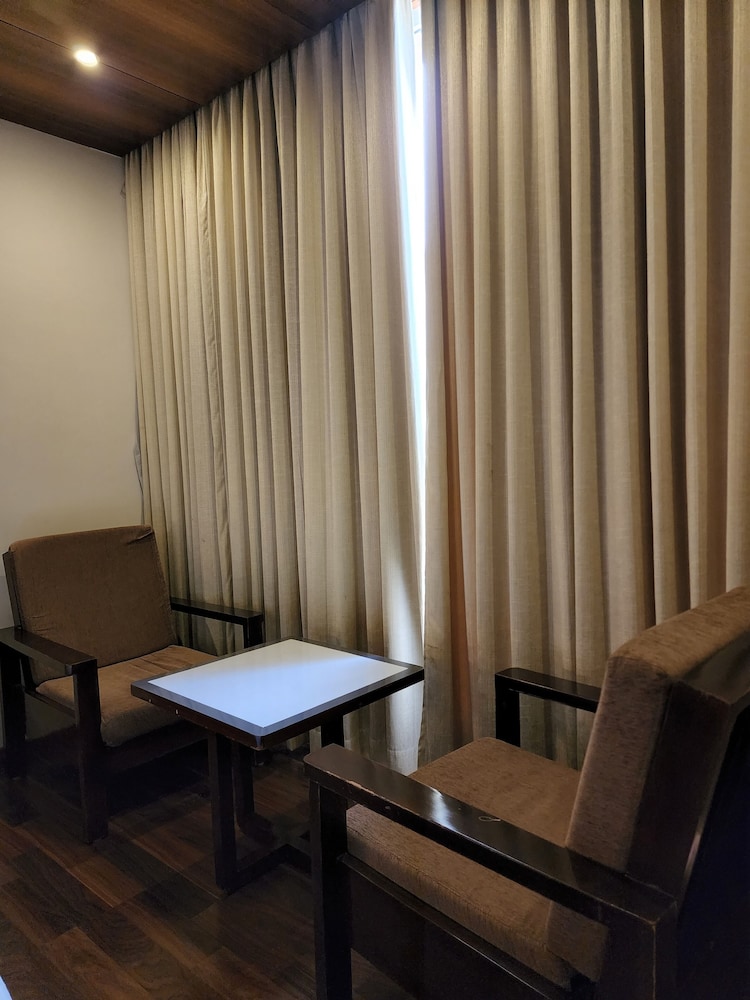 Hotel Preethi International 31/50