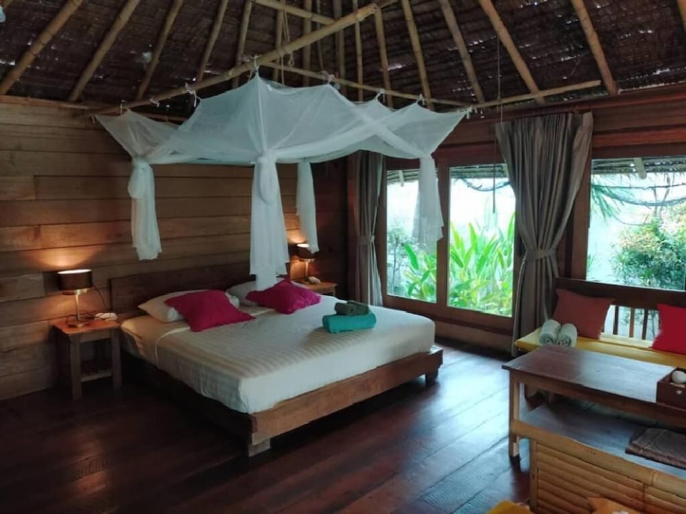 Thap Pala Cottage 4/50