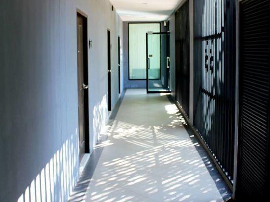 House 945 7/24