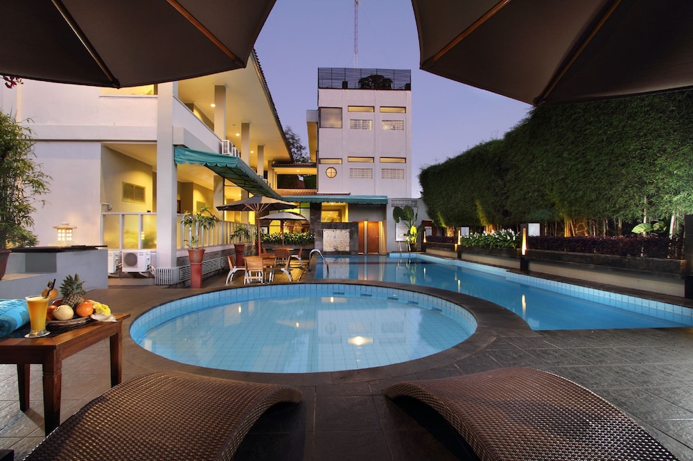 Cakra Kusuma Hotel 1/49