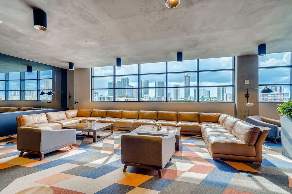 Sentral Wynwood 30/48