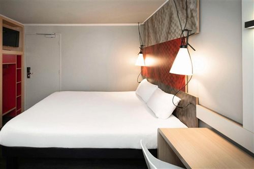 Economy, Double Bed