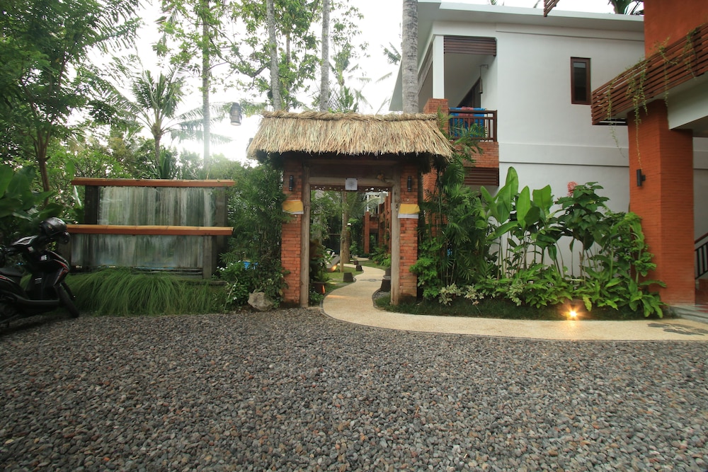 Green Bird Villa 60/68