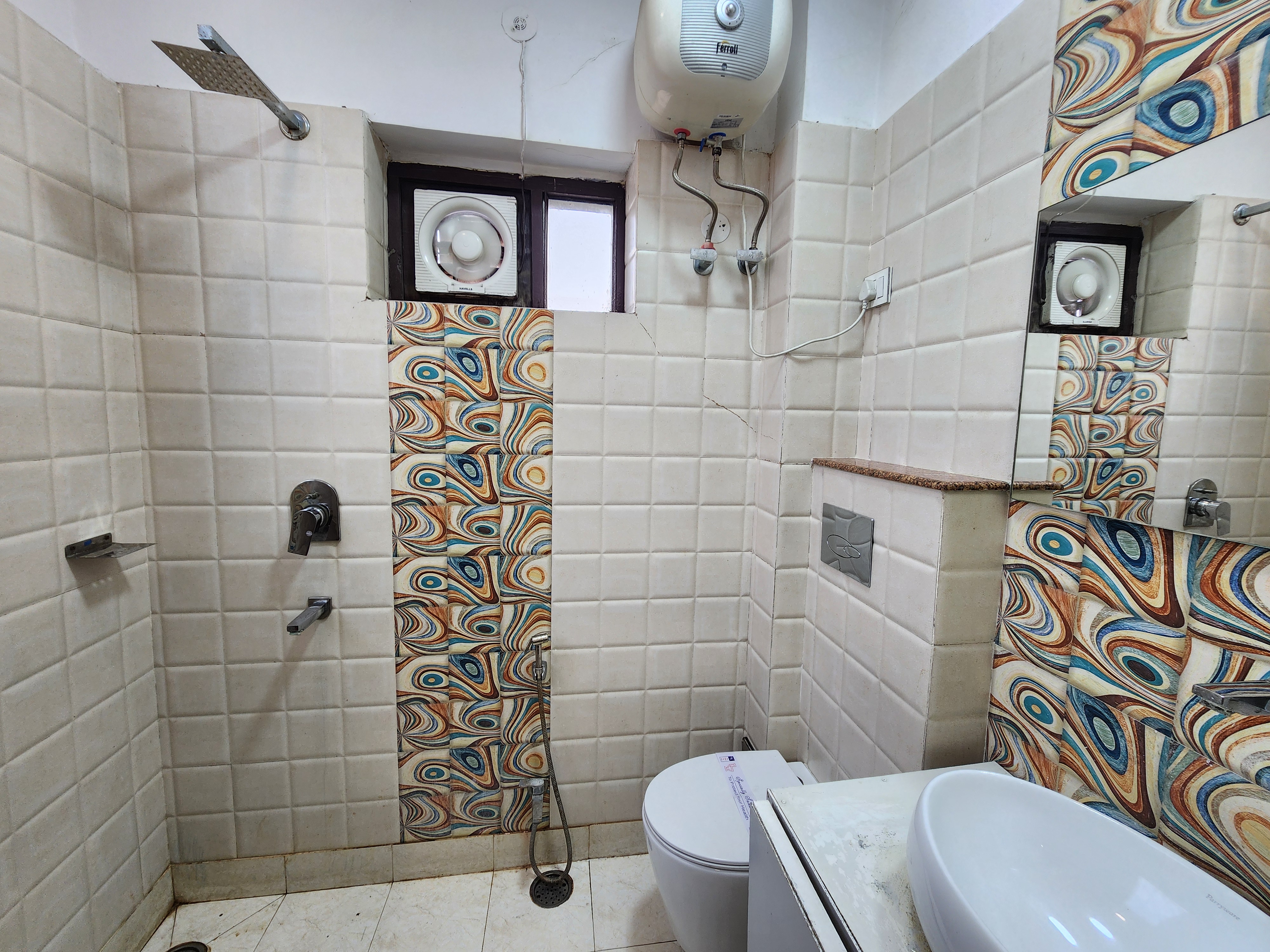 Hotel Mandakini Royale 38/41
