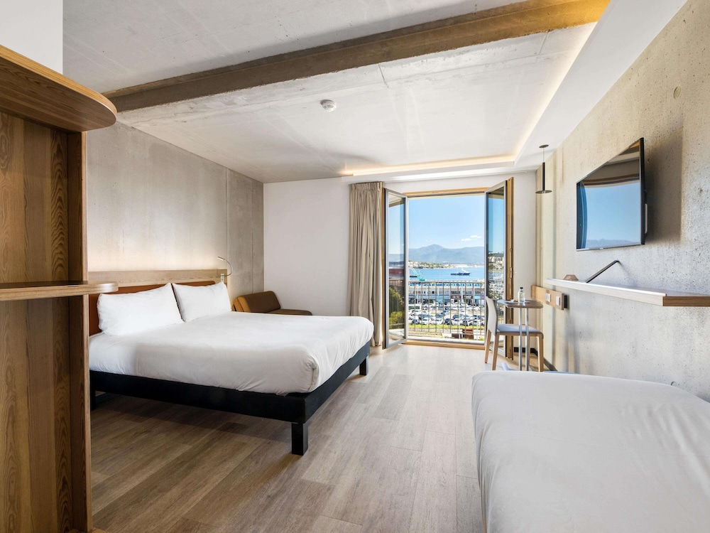 ibis Styles Ajaccio Napoleon 19/65