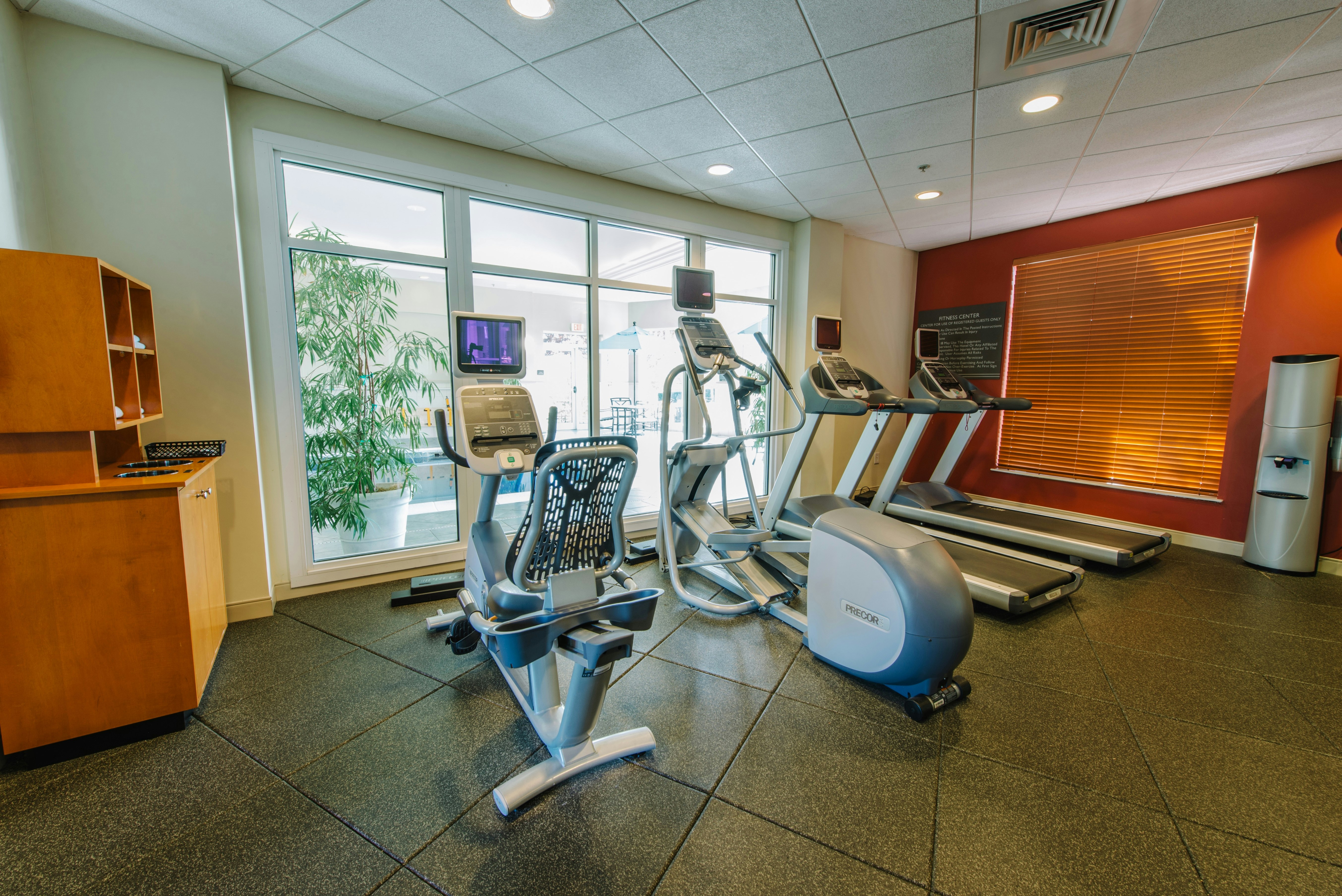 Hilton Garden Inn Manchester Downtown 20/50