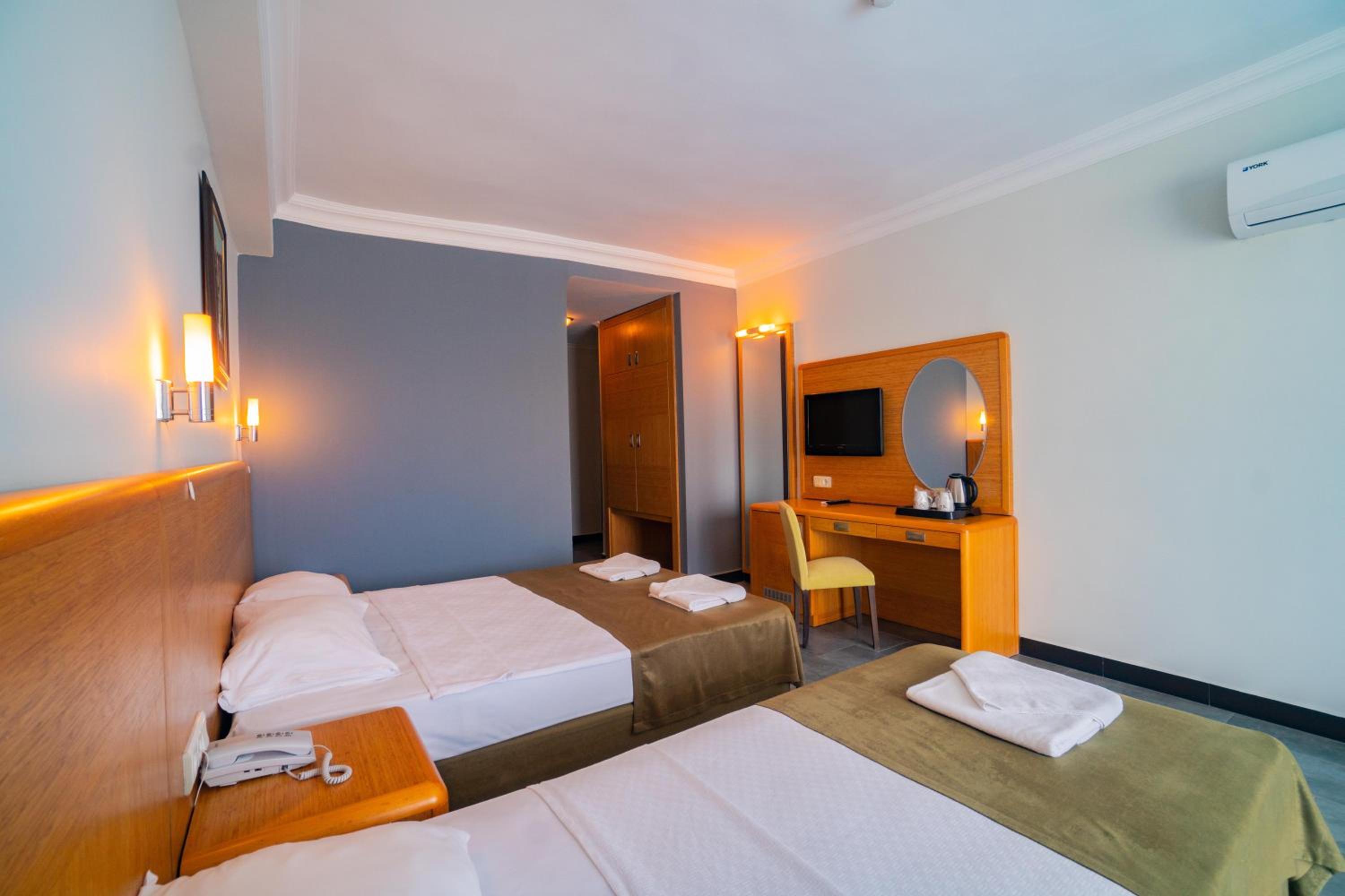غرفة قياسية بسرير مزدوج أو سريرين منفصلين، SENZA Grand Santana Hotel 8/10