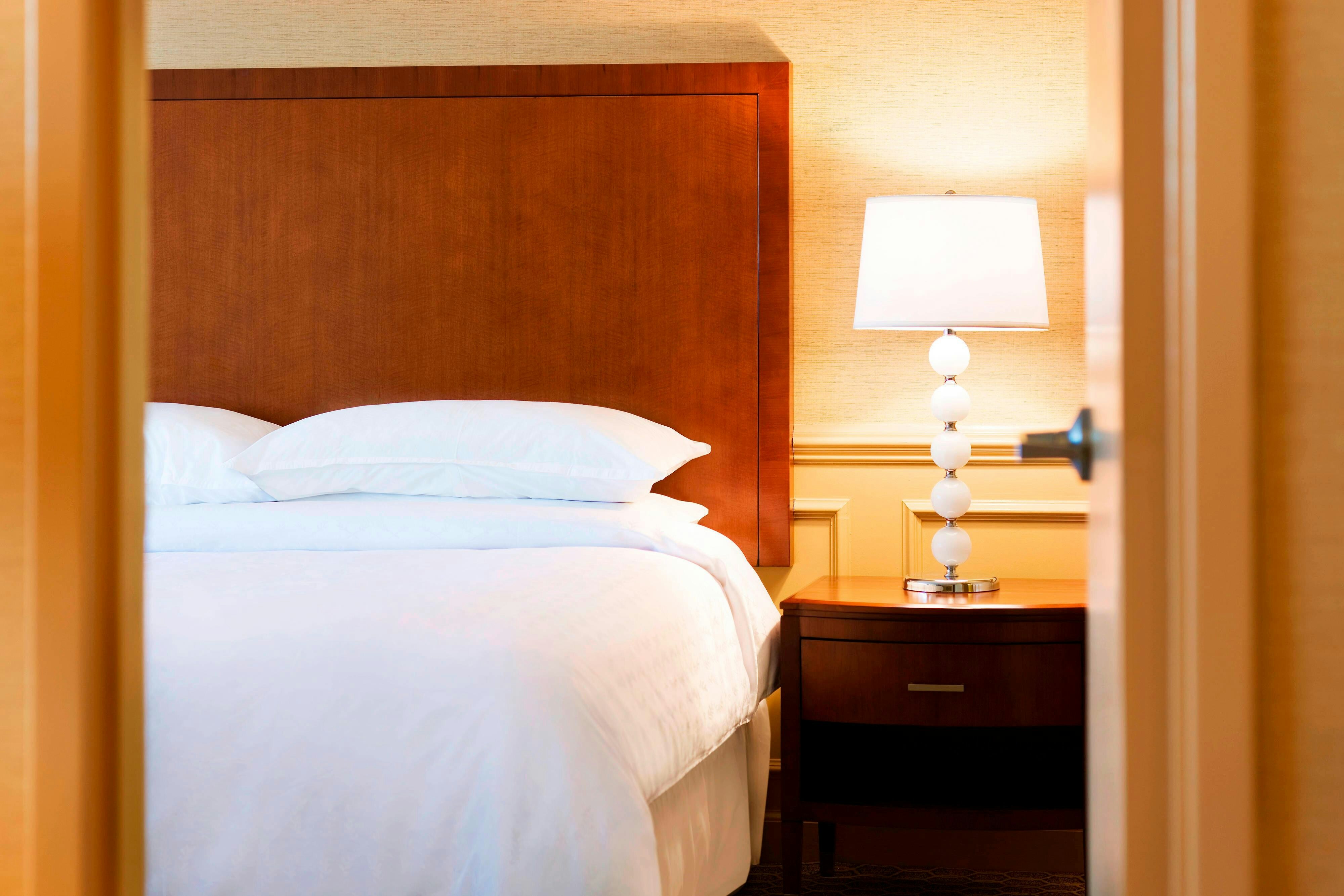 Sheraton Hartford Hotel at Bradley Airport 3/16