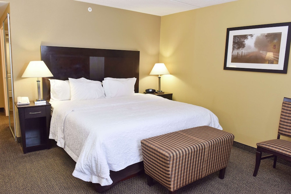 Hampton Inn & Suites Alexandria LA 5/47