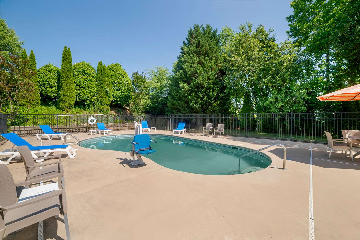 Comfort Inn Asheville Airport 6/13