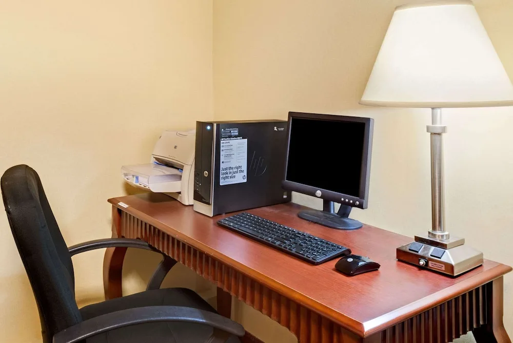 Ramada by Wyndham Kittery 25/27
