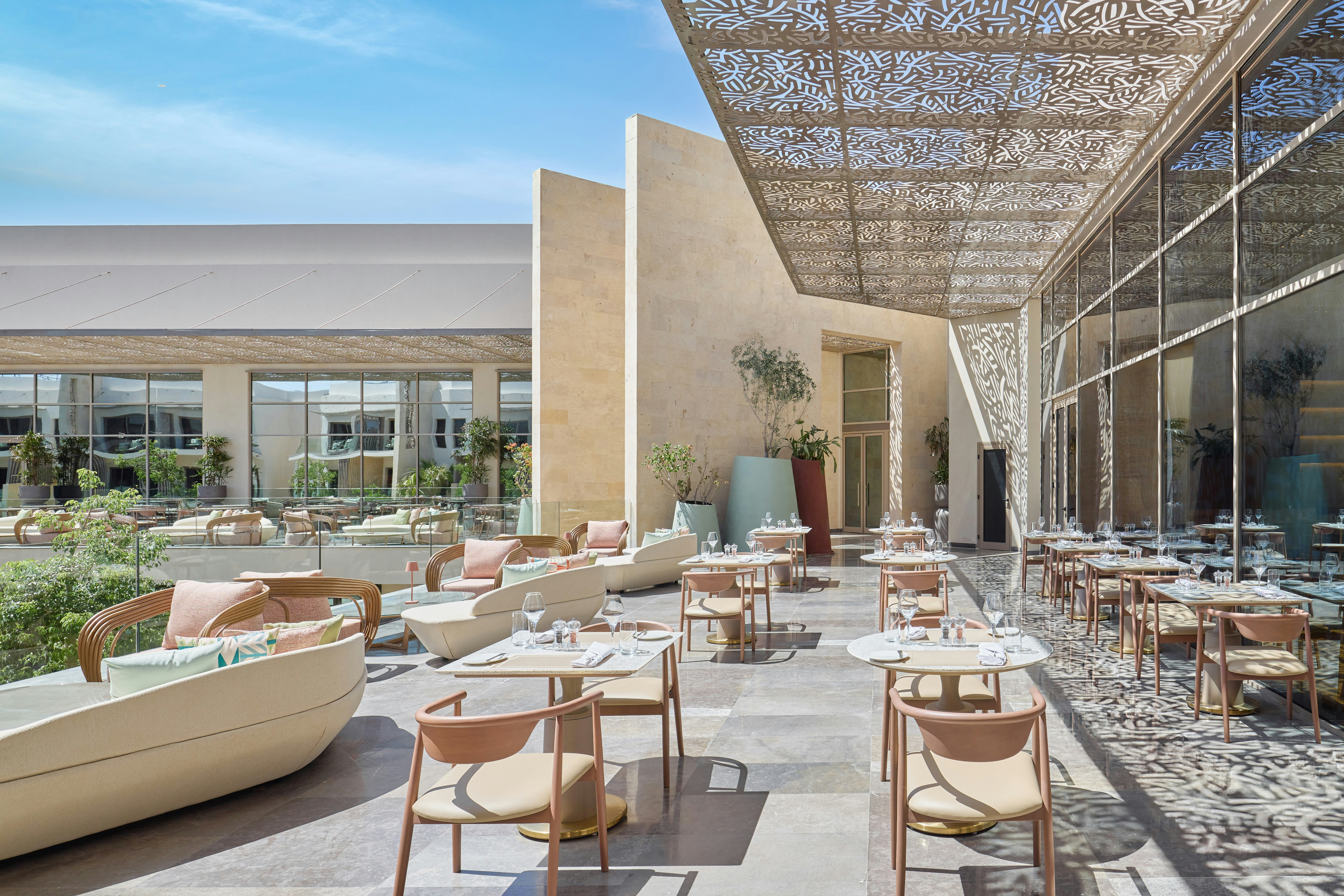 DoubleTree by Hilton Mangroovy El Gouna Resort 50/60