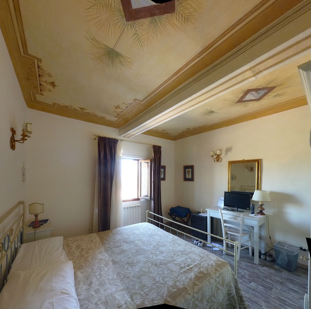 Palazzo di Valli 9/72