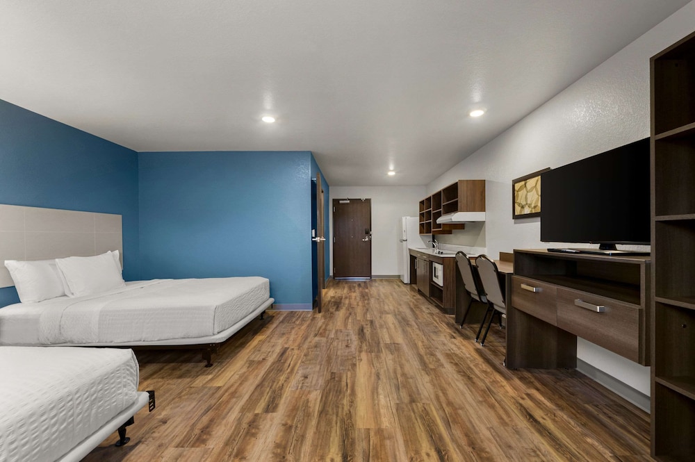 Suite, 2 Queen Beds