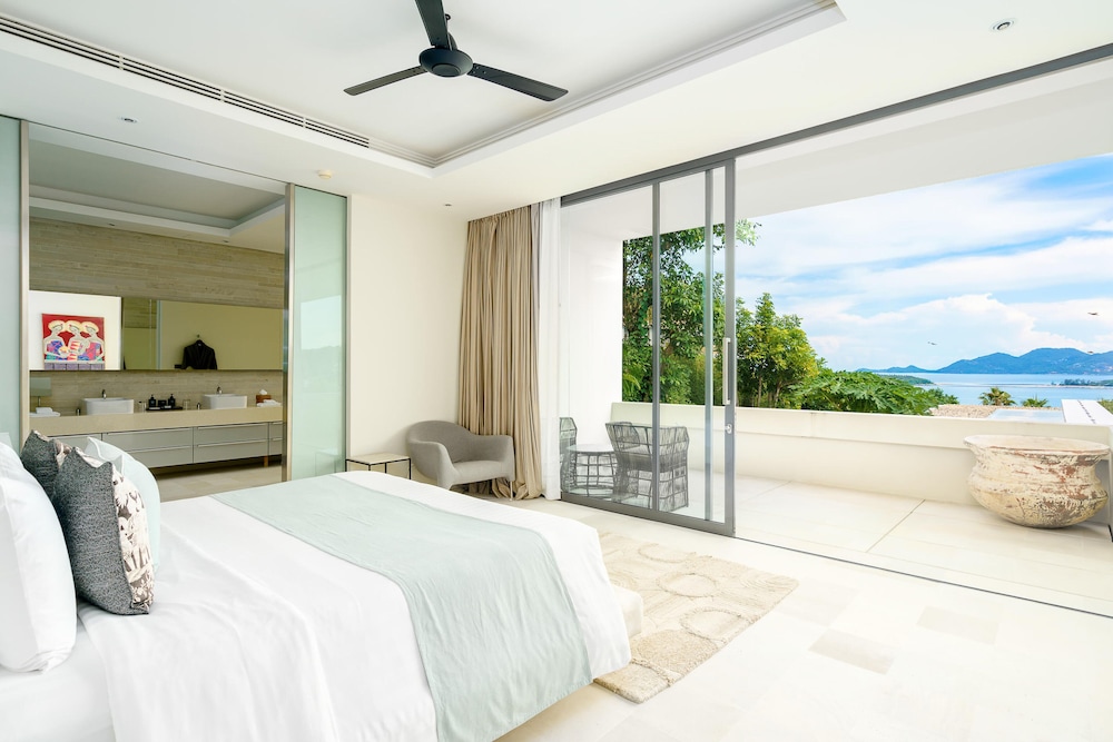 Five Bedroom Villa Plus