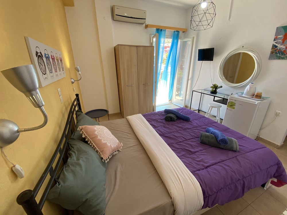 Avra Budget Beach Hotel 12/66