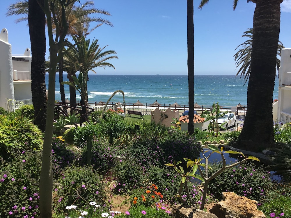Macdonald Leila Playa Club 41/44